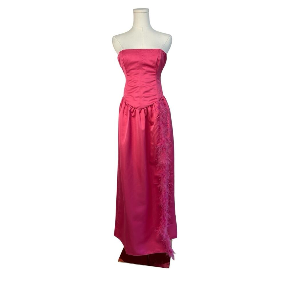 NWT WeWoreWhat x Revolve Strapless Feathered Gown Slit Womens Size 2 Hot Pink